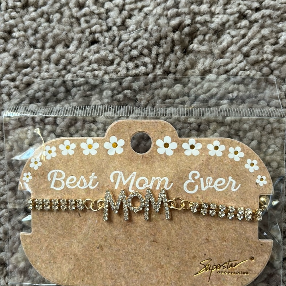 Mom bracelet and key chain